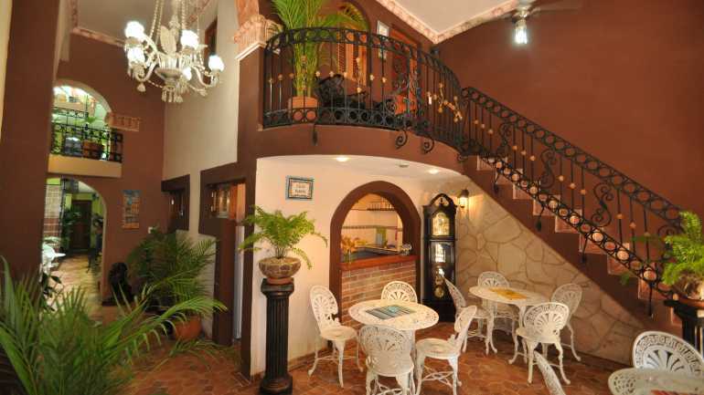 Hostal Calle Habana 559